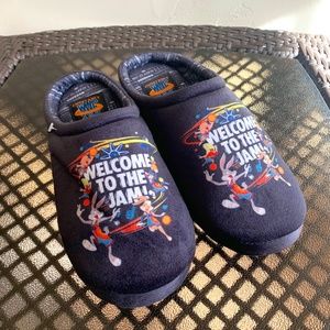 Space Jam A New Legacy unisex slip on slippers size S